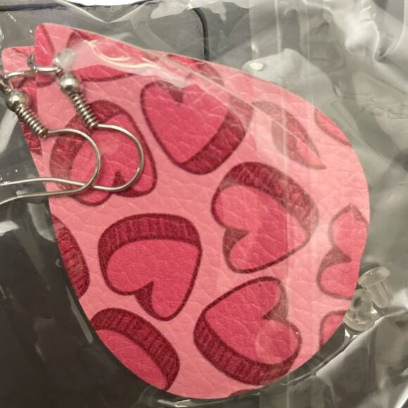 Valentines Hearts Faux Leather Earrings - Picture 3 of 4